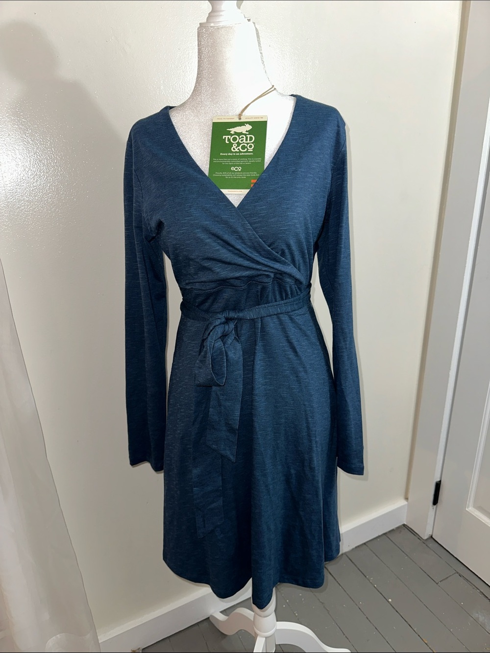 Toad&Co Organic Cotton Navy Wrap Dress with Tie Waist